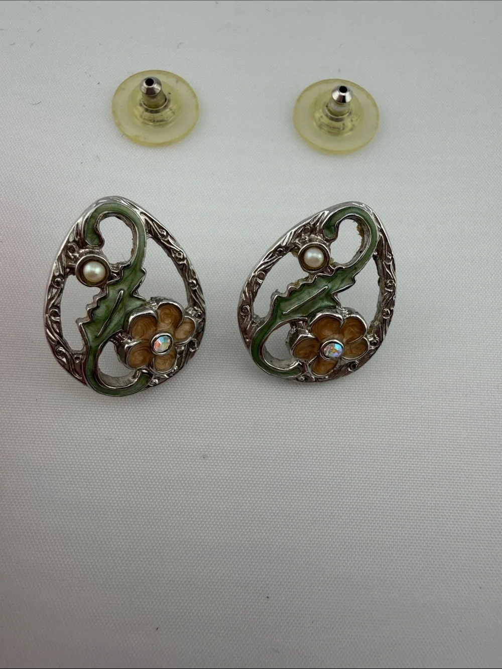 Vintage Enamel Floral Brooch and Earring Set in Cream and Green